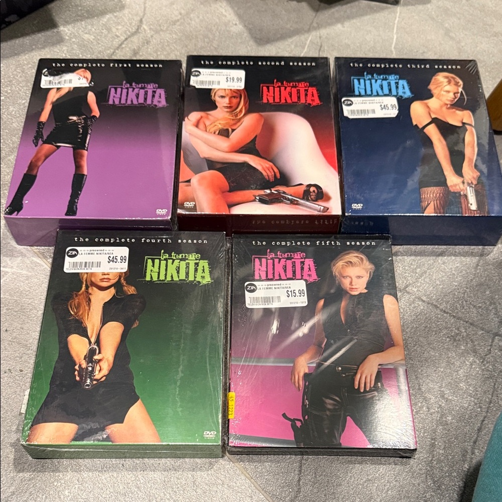 La Femme Nikita Complete Series DVD Set